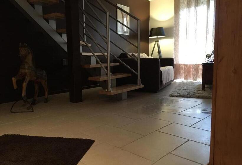 سوییت دوبلکس, Chambres D Hotes  L Ecurie Obernai