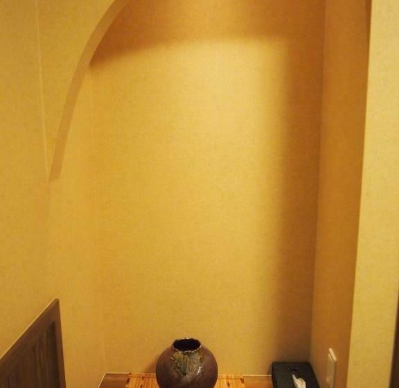 اتاق اکونومی با حمام مشترک, Family Ryokan Kawakyu With Showa Retro, Private Hot Spring