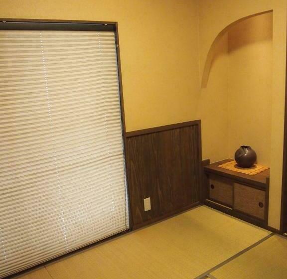 اتاق اکونومی با حمام مشترک, Family Ryokan Kawakyu With Showa Retro, Private Hot Spring