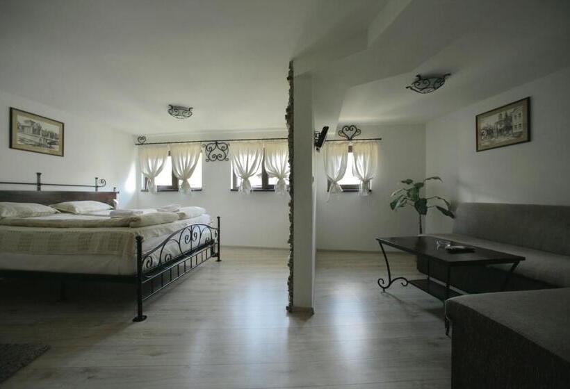 اتاق خانوادگی, Guesthouse Koliovata Kashta
