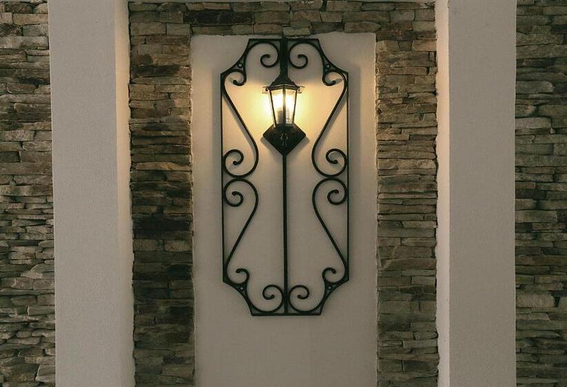 اتاق استاندارد سه نفره, Guesthouse Koliovata Kashta