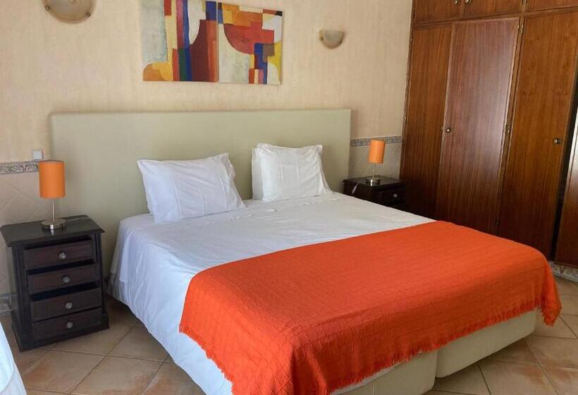 اتاق استاندارد, Residencia Julio