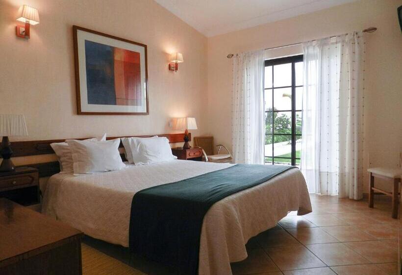 آپارتمان 2 خوابه, Residencia Julio