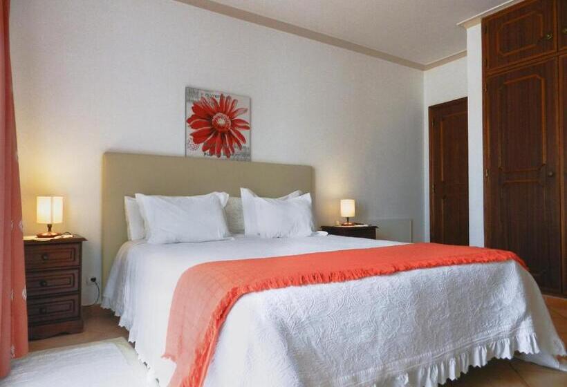 استودیوی استاندارد, Residencia Julio