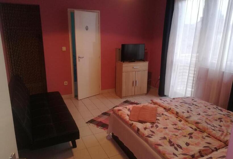 آپارتمان 2 خوابه, Tarr Tímea Apartmanok