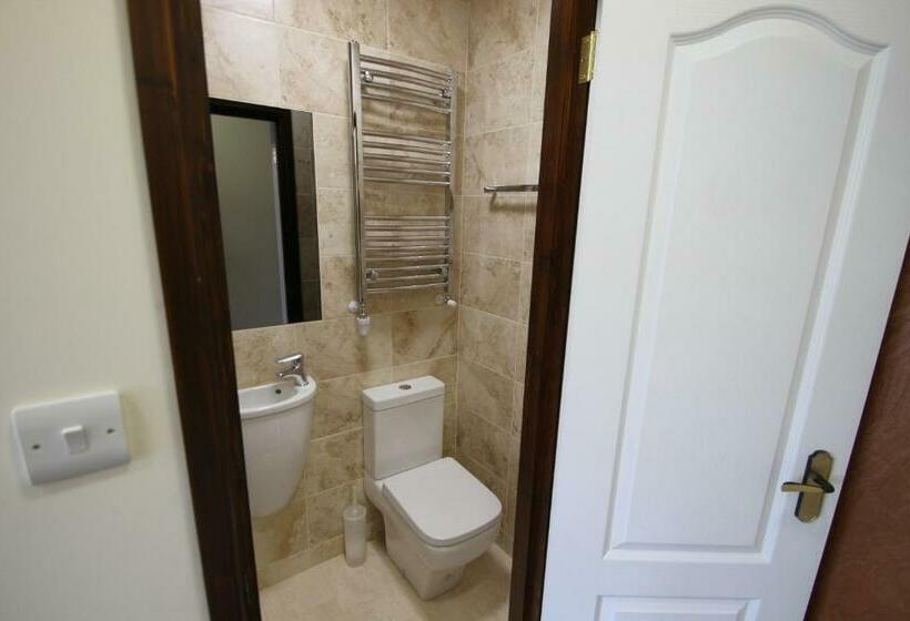 اتاق استاندارد یک نفره, The Ormonde Guesthouse