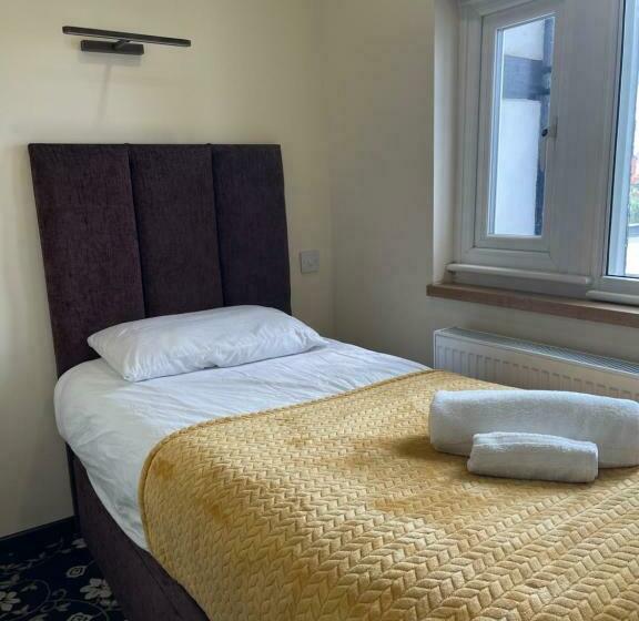 اتاق استاندارد یک نفره, The Ormonde Guesthouse