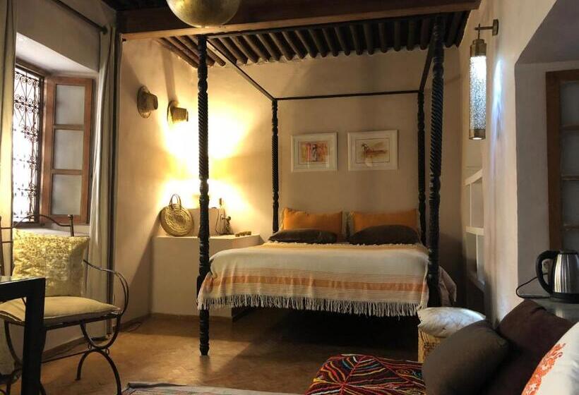 سوییت خانوادگی, Riad Marhaba