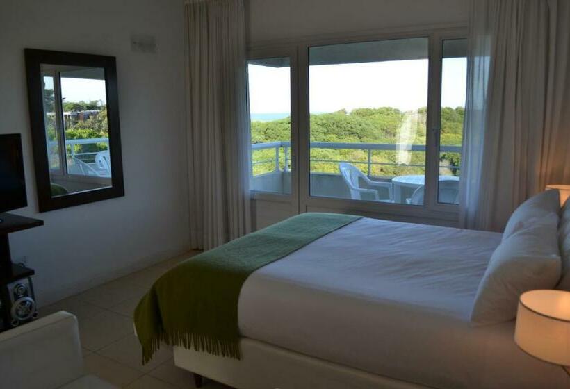 استودیوی استاندارد, Valeria Playa Apart