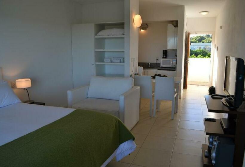 استودیوی استاندارد, Valeria Playa Apart