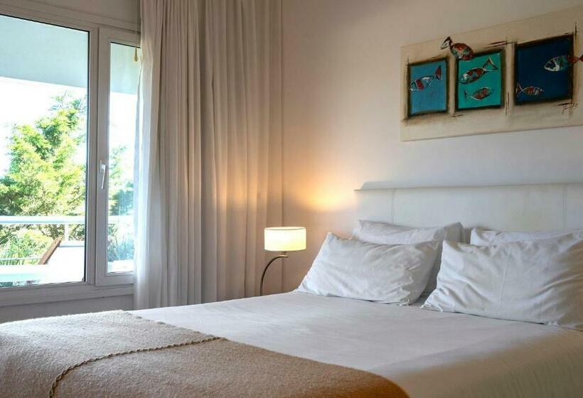 استودیوی استاندارد, Valeria Playa Apart