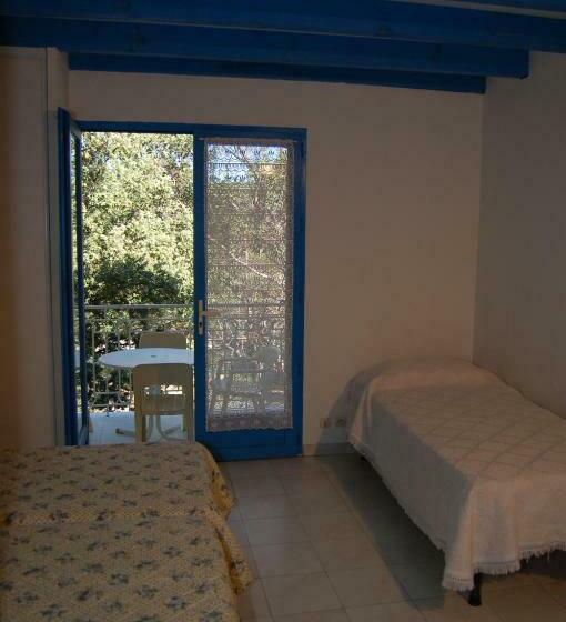استودیوی استاندارد, Cala Di Sole