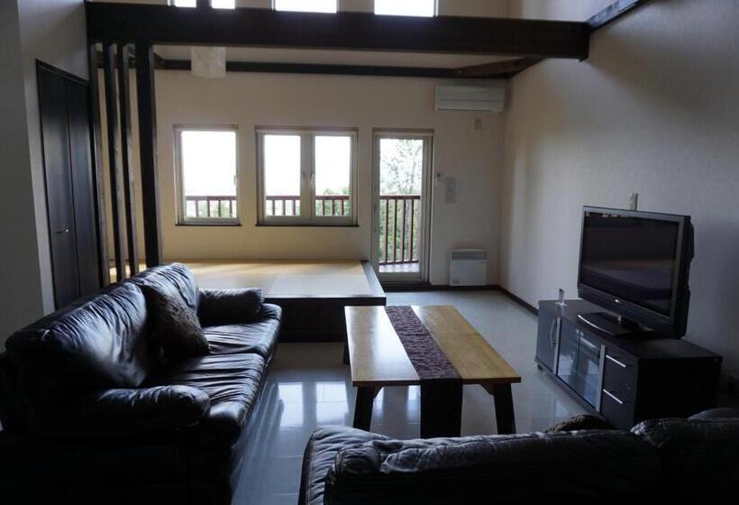 آپارتمان 2 خوابه, Chalet Fuyuri