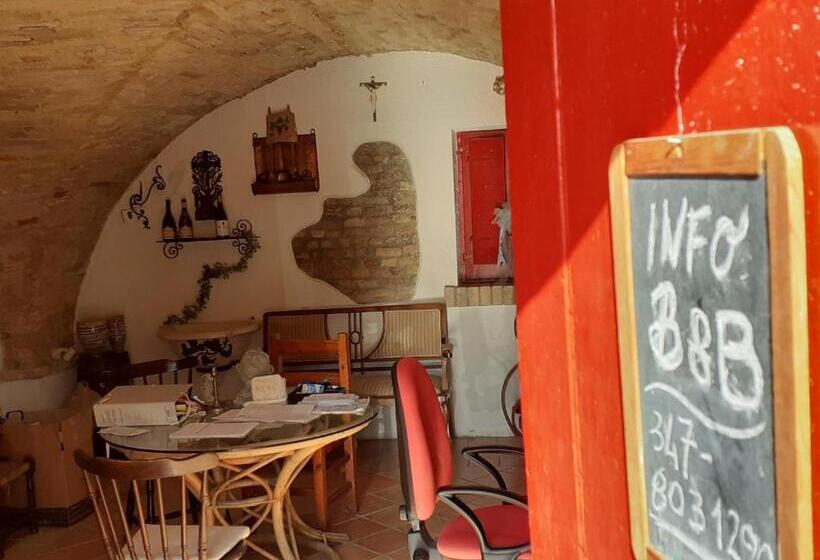 اتاق استاندارد یک نفره, Pier Delle Vigne B&b
