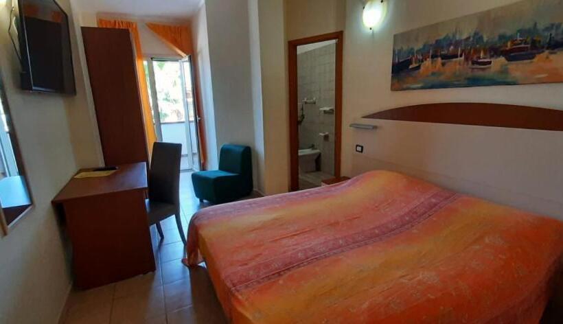اتاق کلاسیک سه تخته, Residence Parco Del Sole