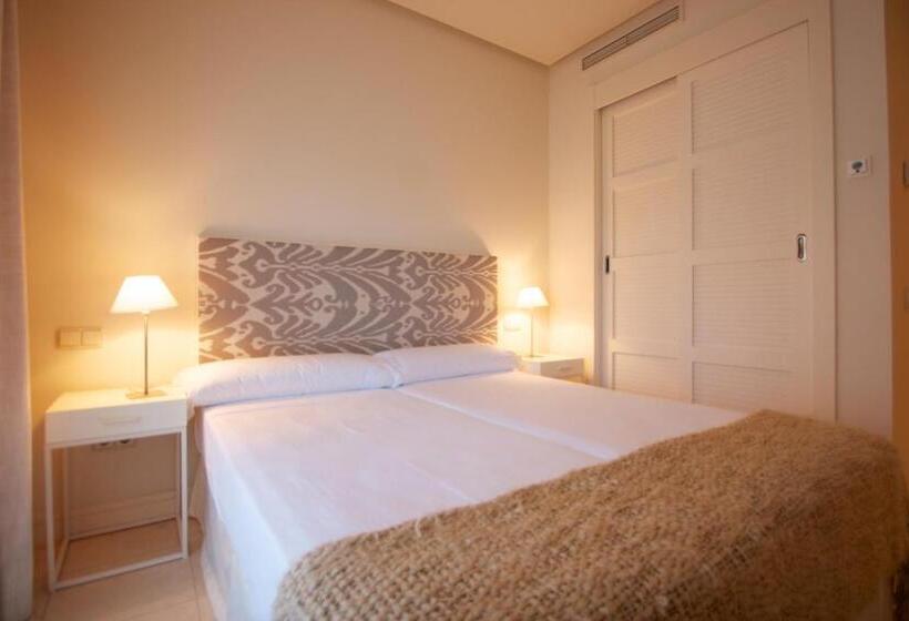آپارتمان لوکس 2 خوابه, Aparthotel Novo Resort