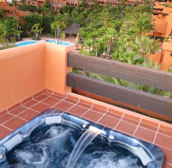 2 Bedroom Deluxe Apartment with Hidromassage, Aparthotel Novo Resort