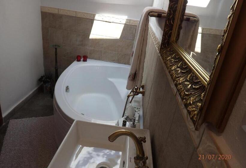 Семейный Номер Superior, Casa Cositorarului Boutique Pension