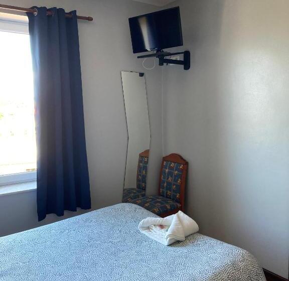 اتاق استاندارد با چشم‌انداز دریا, Hostal La Concha