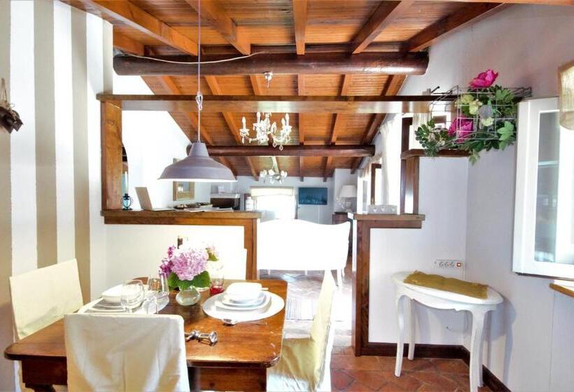 آپارتمان 1 خوابه با تراس, L'antico Borgo