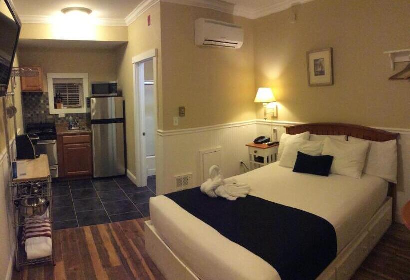 اتاق استاندارد, The Beachwood