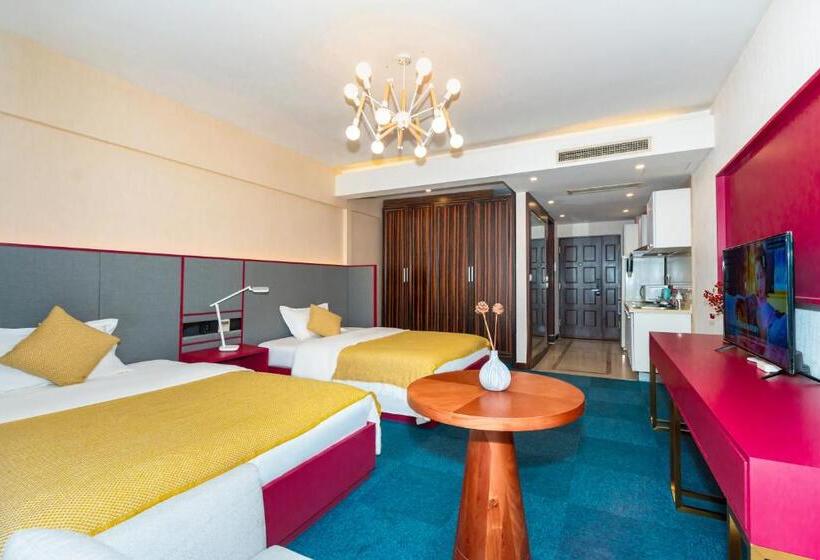 اتاق لوکس خانوادگی, The Palace Service Apartment Beijing