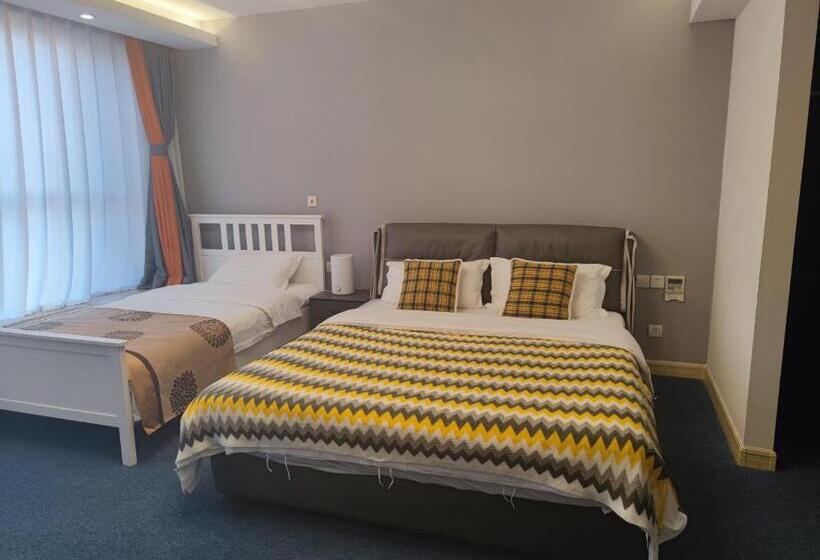 اتاق لوکس خانوادگی, The Palace Service Apartment Beijing