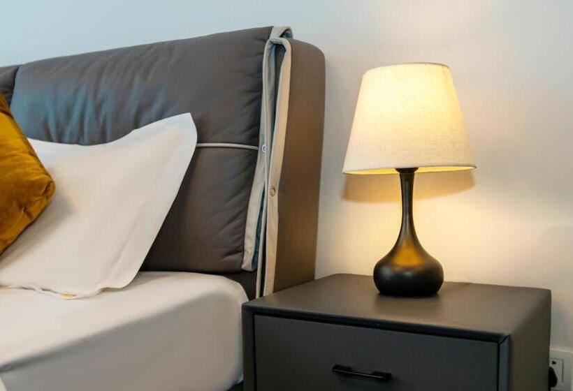 استودیو استاندارد با تراس, The Palace Service Apartment Beijing