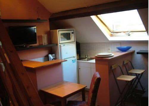 آپارتمان دوبلکس 1 خوابه, Appart Hôtel Maison De La Lune   Petite Auberge D Etterbeek