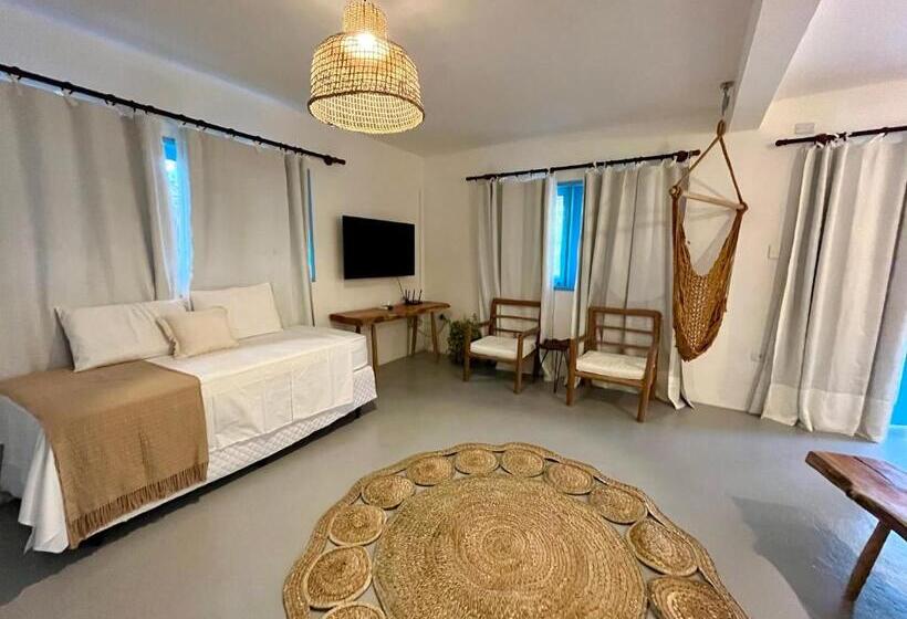 سوئیت مستر, Pousada Caraíva
