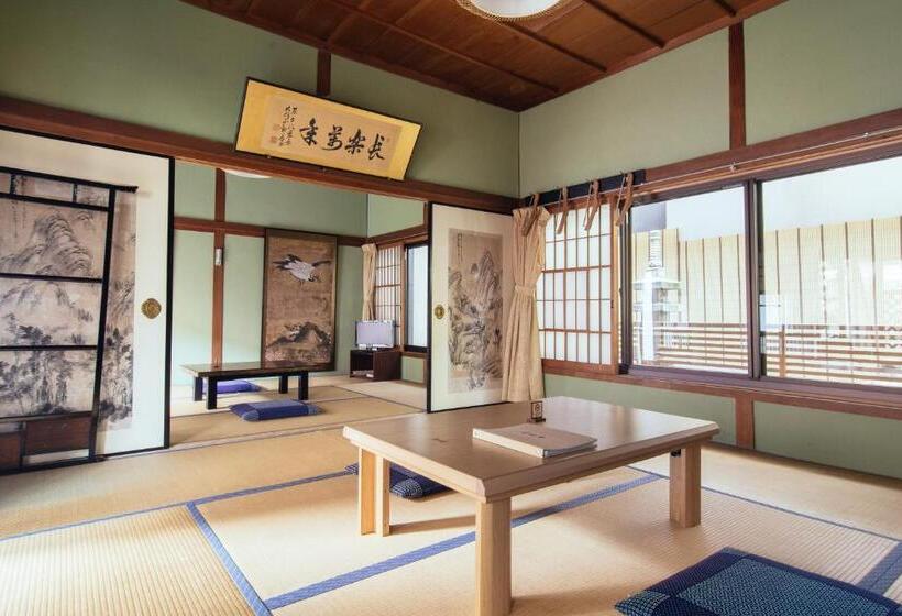 اتاق خانوادگی با سرویس بهداشتی مشترک, 高野山 宿坊 熊谷寺  Koyasan Shukubo Kumagaiji
