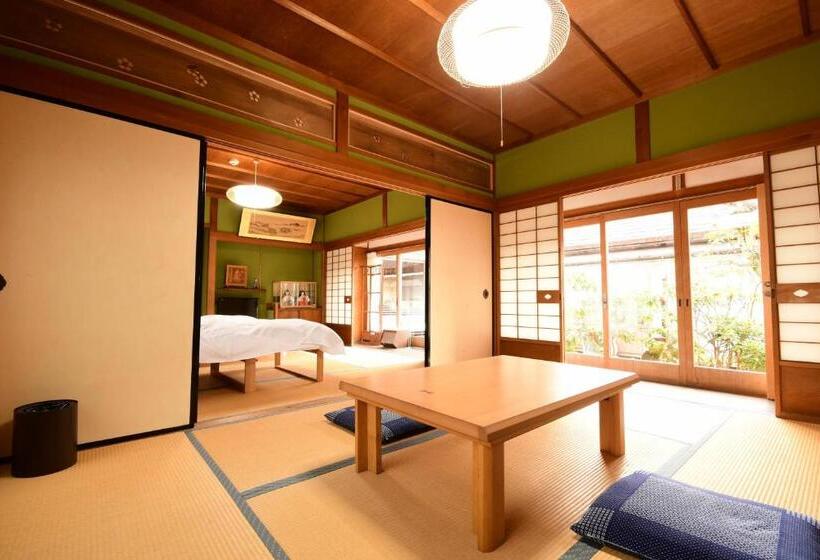 سوئیت جونیور با چشم‌انداز باغ, 高野山 宿坊 熊谷寺  Koyasan Shukubo Kumagaiji