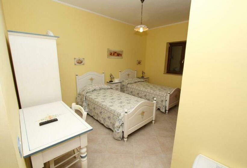 اتاق استاندارد, Azienda Agrituristica La Tenuta Del Falco