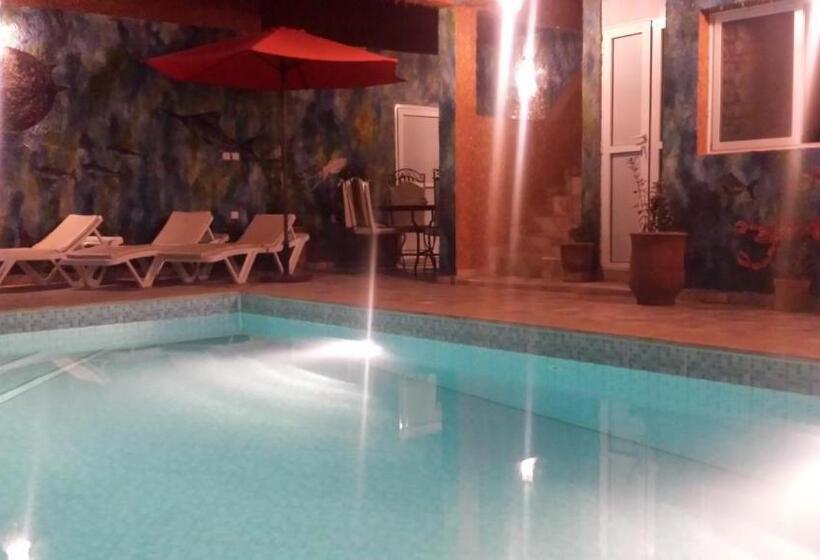 آپارتمان 2 خوابه, Mirleft Tayought Guest House