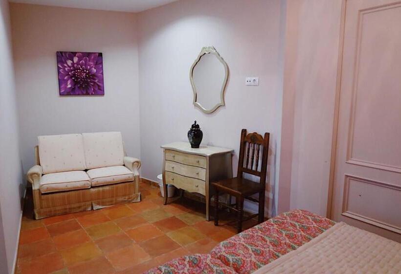 5 Bedroom Apartment, Trisileja En Posada La Busta