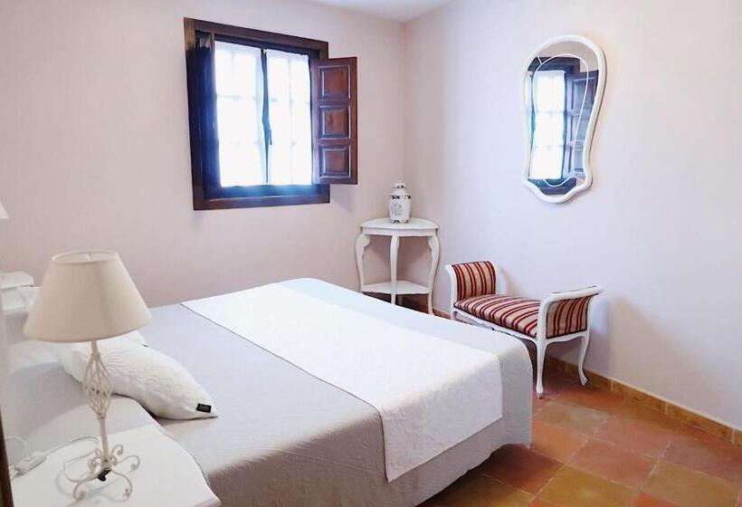 5 Bedroom Apartment, Trisileja En Posada La Busta