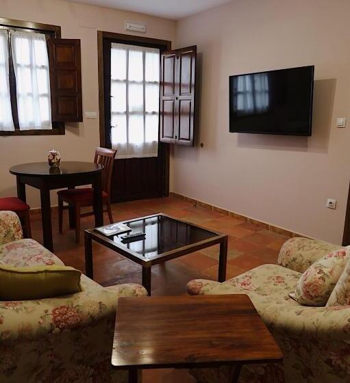 5 Bedroom Apartment, Trisileja En Posada La Busta