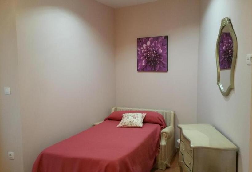 5 Bedroom Apartment, Trisileja En Posada La Busta