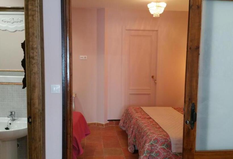 5 Bedroom Apartment, Trisileja En Posada La Busta