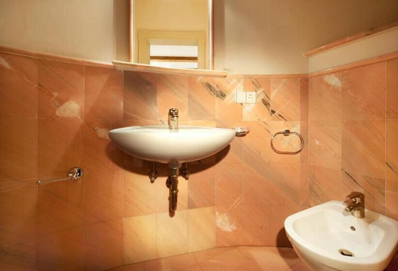 آپارتمان 1 خوابه با تراس, Residence Adler