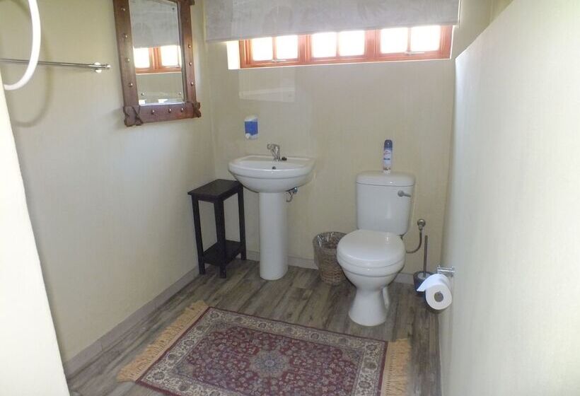 اتاق استاندارد, Uzuri Guesthouse Cc