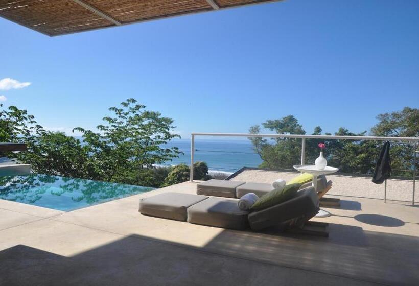 بانگلوی لوکس, Akwa Resorts Ocean View