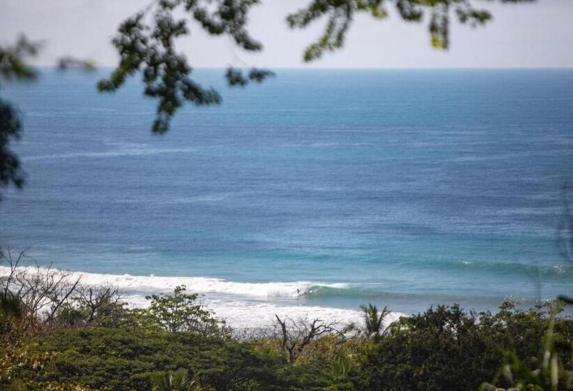 بانگلوی لوکس, Akwa Resorts Ocean View