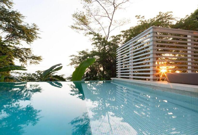 ویلای 1 خوابه با چشم‌انداز دریا, Akwa Resorts Ocean View