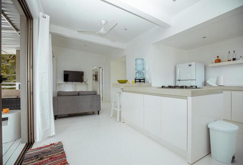 استودیوی استاندارد با چشم‌انداز دریا, Akwa Resorts Ocean View