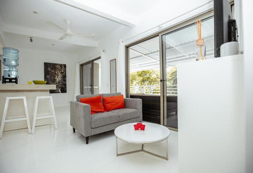 استودیوی استاندارد با چشم‌انداز دریا, Akwa Resorts Ocean View