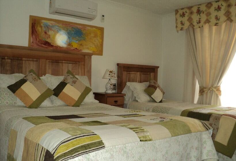 اتاق خانوادگی, Hostal Casa Familia