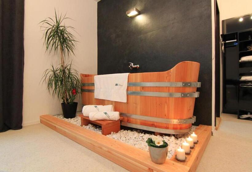 اتاق استاندارد با تخت بزرگ, Jbi Wellness