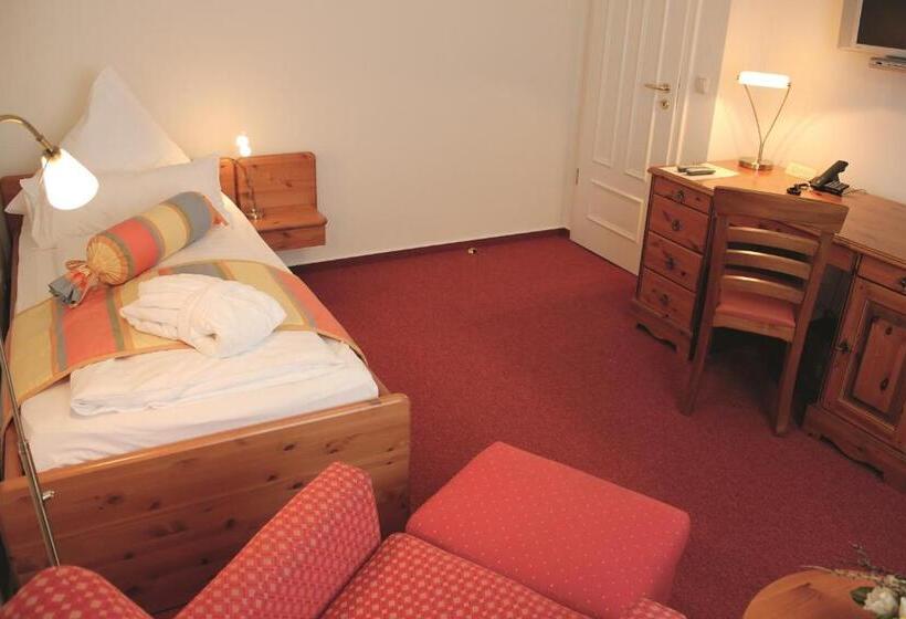 اتاق استاندارد یک نفره, Pension Strandschloss Arielle