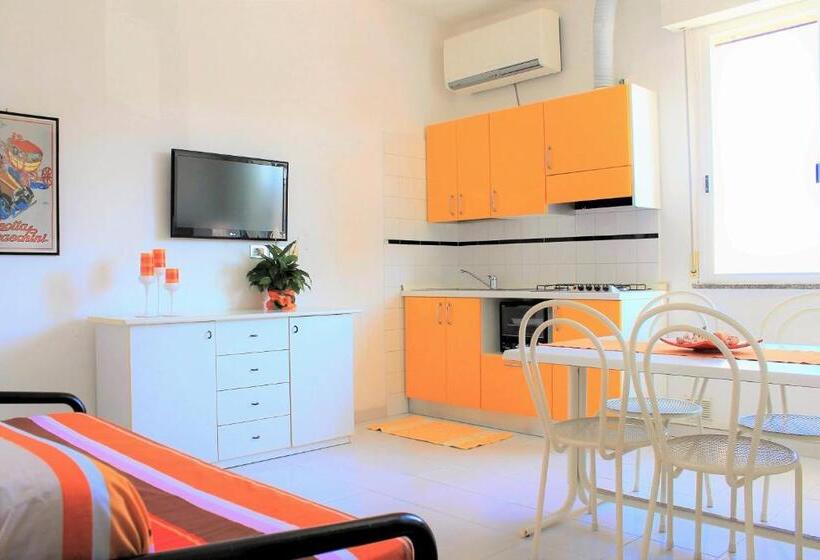 آپارتمان 1 خوابه با چشم‌انداز دریا, Residence Fiorella